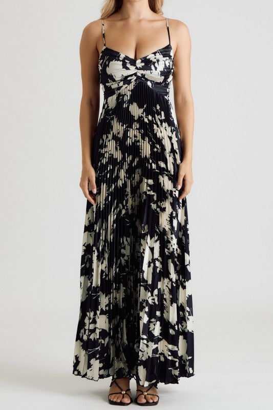 Floral Pleated Maxi Dress