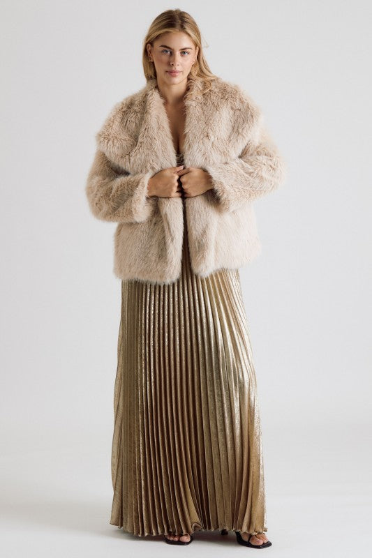 Gold Metallic Pleated Maxi Dress ✨