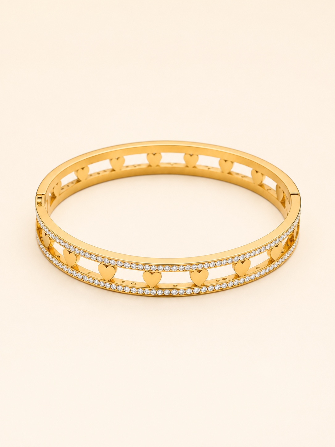 Amour Heart Bangle