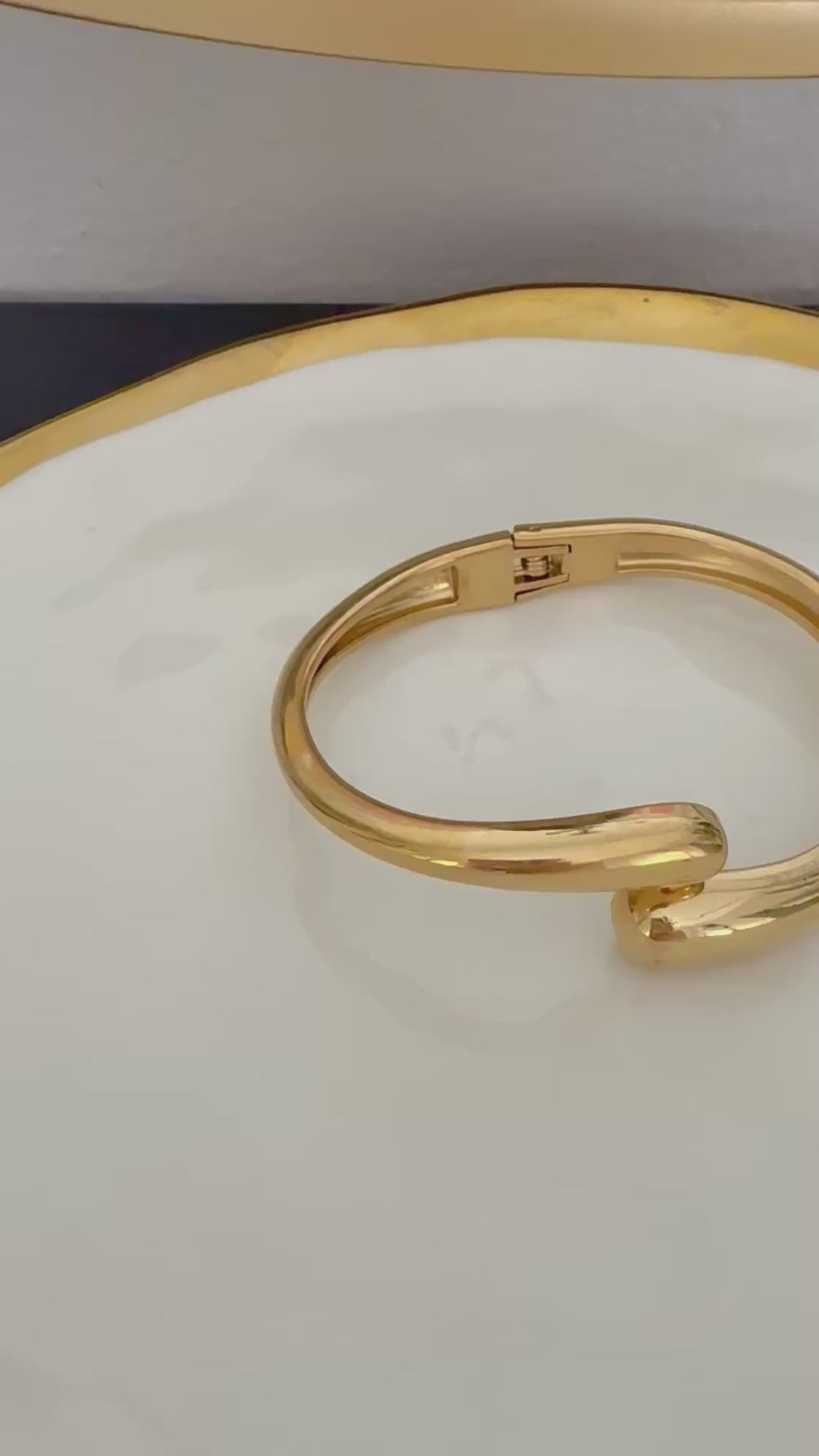 Amara Gold Cuff Bracelet